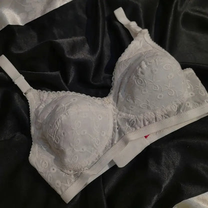 Cotton Chikankari Bra for Women – Soft Breathable Everyday Comfort Bra