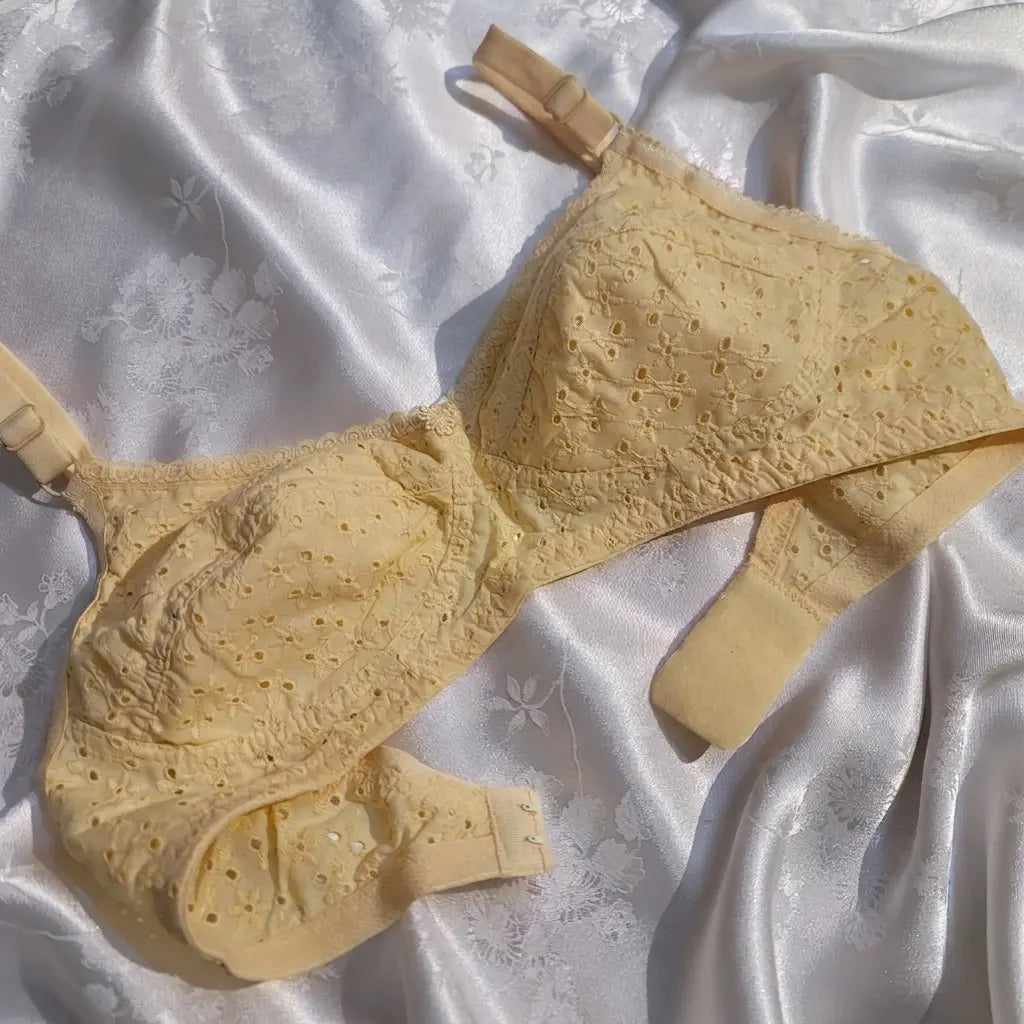 Cotton Chikankari Flower Design Bra for Women – Soft Breathable Everyday Comfort Bra