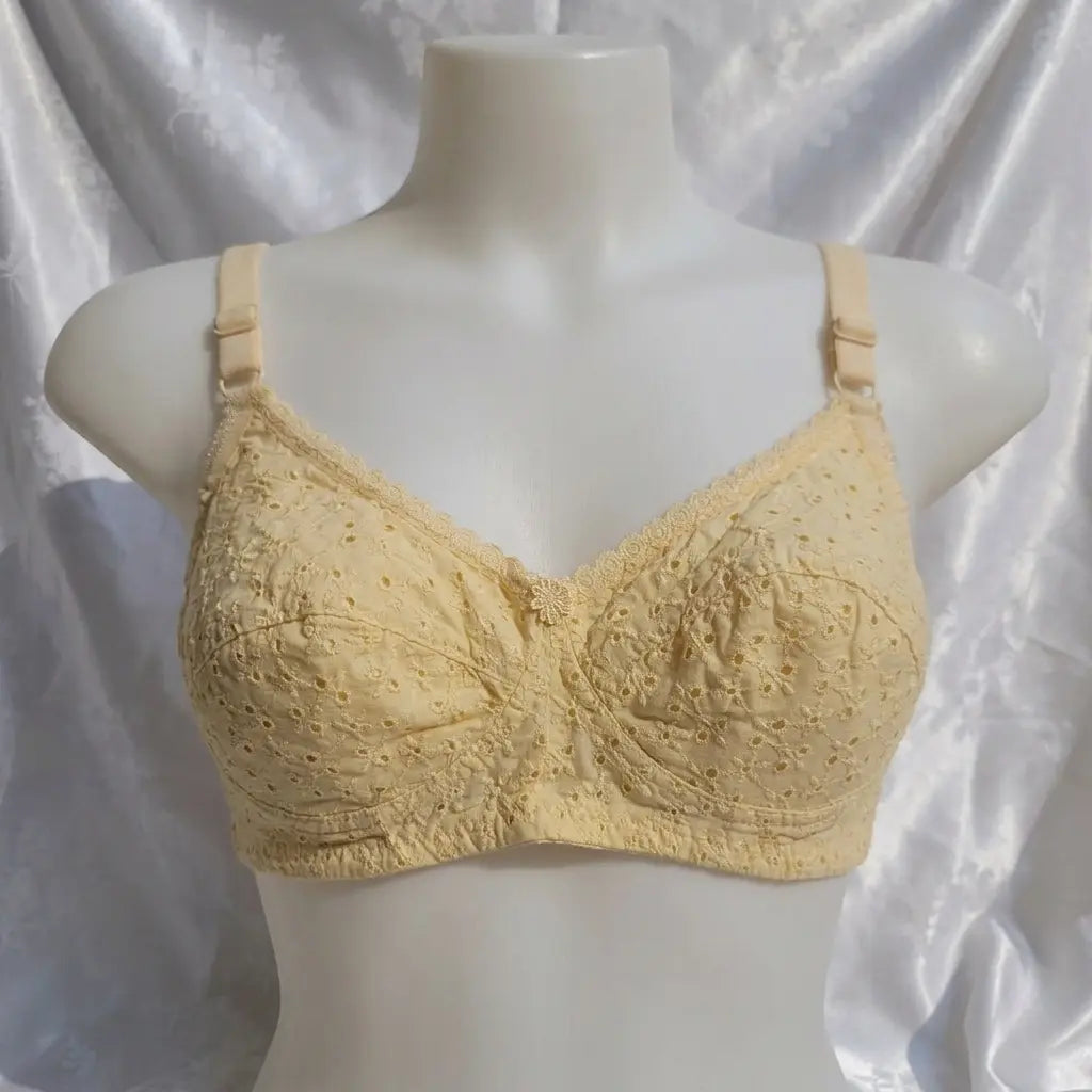Cotton Chikankari Flower Design Bra for Women – Soft Breathable Everyday Comfort Bra